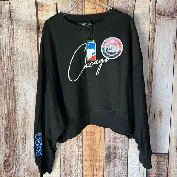 Pro Standard Chicago Cubs Sweatshirt Embroidered Crop Skyline City Scape 2XL NWT - Picture 1 of 10